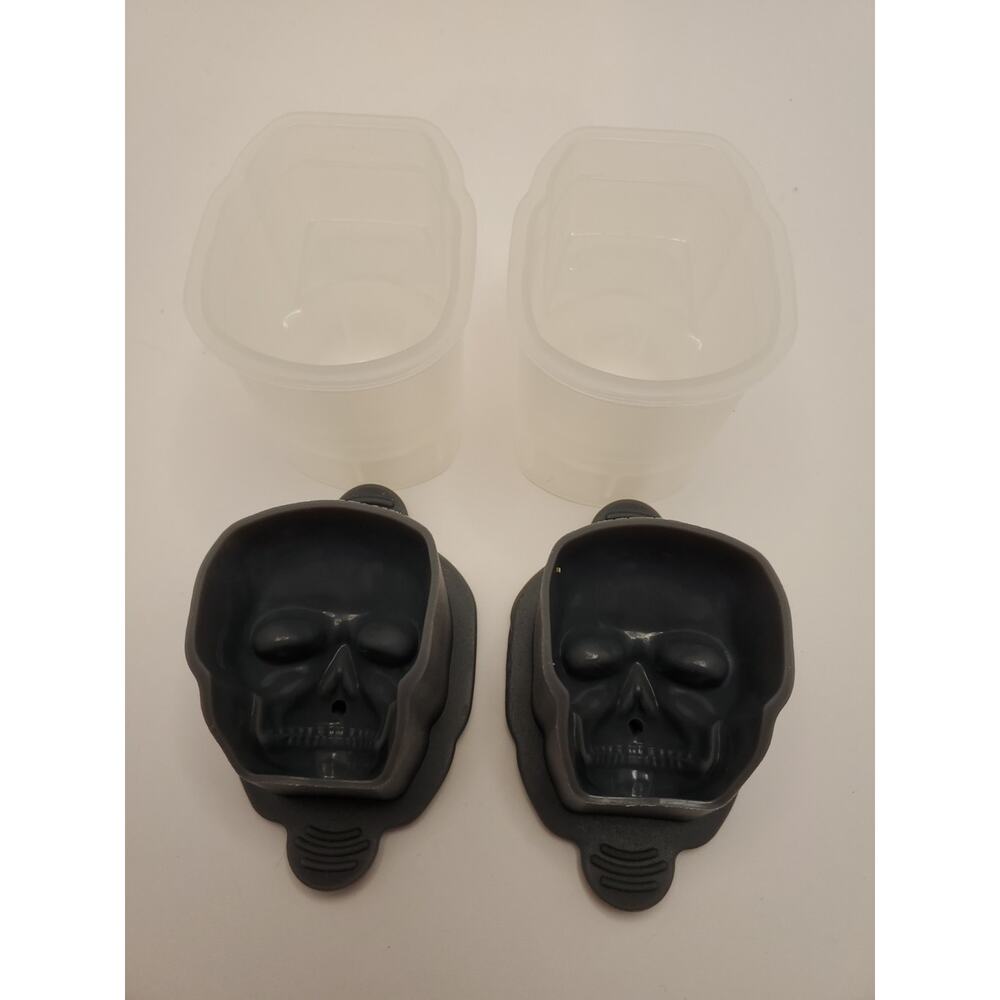 RARE 2 TOVOLO SKELETON SKULL HALLOWEEN FALL COCKTAIL ICE CUBE MOLD SLOW MELTING